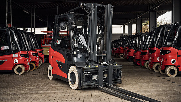 H2 Flurförderfahrzeuge Linde Material